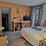 Domaine Du Jardin Hôtel&chalets Privé Hotel
