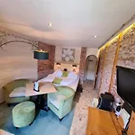 Domaine Du Jardin Hôtel&chalets Privé Rehaupal