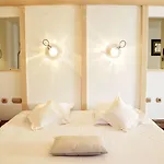 Domaine Du Jardin Hôtel&chalets Privé 4*