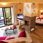 Domaine Du Jardin Hôtel&chalets Privé Rehaupal