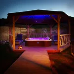 Domaine Du Jardin & Prive