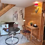 Domaine Du Jardin Hôtel&chalets Privé Hotel Rehaupal