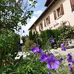 Domaine Du Jardin Hôtel&chalets Privé Hotel