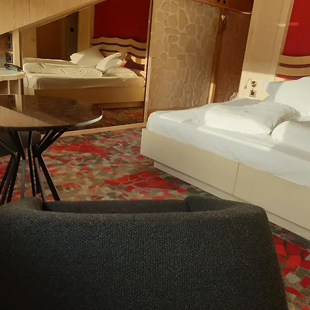 Hotel Domaine Du Jardin Hôtel&chalets Privé 4*