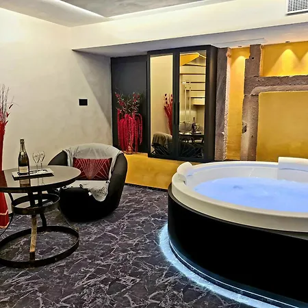 Hotel Domaine Du Jardin Hôtel&chalets Privé