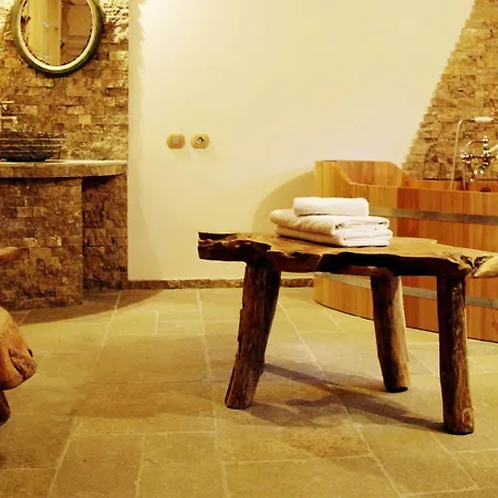 Domaine Du Jardin Hôtel&chalets Privé Hotel Rehaupal
