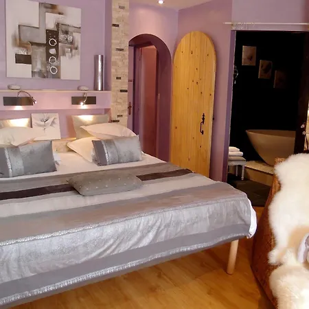 Отель Domaine Du Jardin & Prive Rehaupal