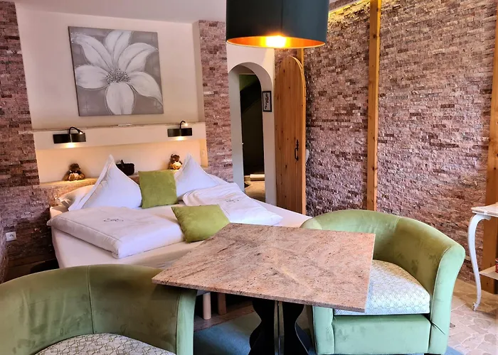 Domaine Du Jardin & Prive Hotel Rehaupal