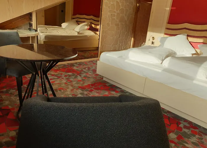 Hotel Domaine Du Jardin & Prive 4*