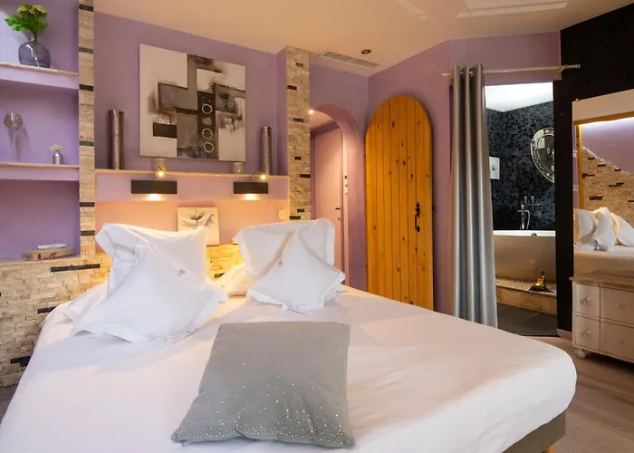 Domaine Du Jardin & Prive 4*