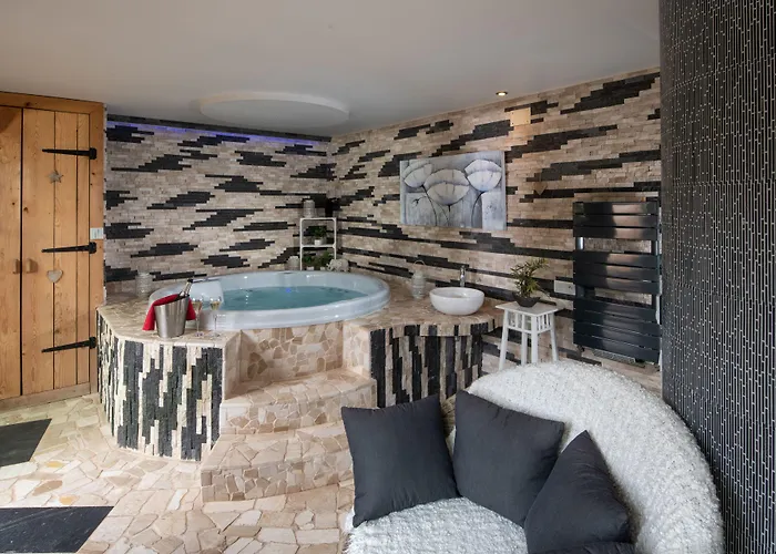 Domaine Du Jardin & Prive 4* Rehaupal